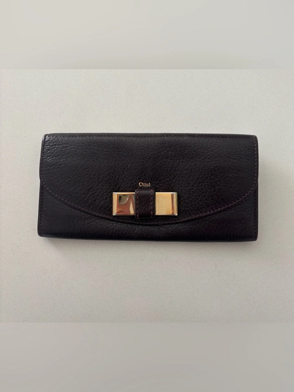 Chloé Dark Purple Textured Leather Metal Bow-Accent Wallet